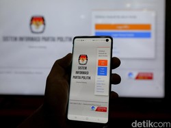 Viral Parpol Catut Nama Warga di Sipol, Bawaslu: Segera Lapor Posko Pengaduan