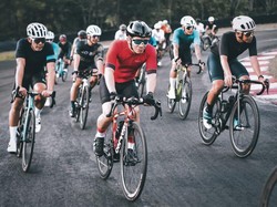 Jelang HUT Bhayangkara, Tim Presisi Khatulistiwa Gowes Jakarta-Semarang 24 Jam