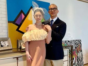 DJ Koo Dituntut Eks Suami Barbie Hsu, Dituduhkan Menggelapkan Uang Anaknya DJ Koo Dituntut Eks Suami Barbie Hsu, Dituduhkan Menggelapkan Uang Anaknya