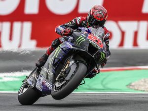 Quartararo Unjuk Gigi di Latihan Bebas Kedua MotoGP Inggris Quartararo Unjuk Gigi di Latihan Bebas Kedua MotoGP Inggris