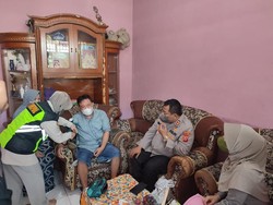 27 Personel Sakit Kronis, Kapolres Bogor hingga Kapolsek Turun Membesuk