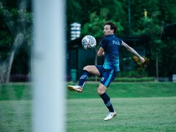 Absen Saat Lawan Persik, Klok Ternyata Flu dan Demam