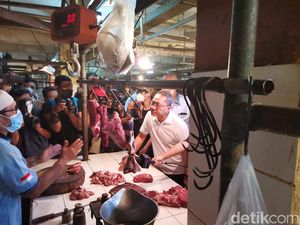 Zulhas Bandingkan Harga Beras-Daging RI dengan Singapura, Murah Mana?