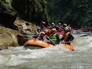 4 Wisata Rafting di Pangalengan yang Seru dan Menantang, Wajib Dicoba! 4 Wisata Rafting di Pangalengan yang Seru dan Menantang, Wajib Dicoba!