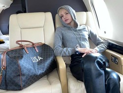Jadi Sorotan, Lisa BLACKPINK Beli Jet Pribadi di Usia 25 Tahun