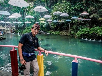 Sandiaga Uno Kunjungi Desa Wisata Buwun Sejati di Lombok Barat