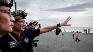 Foto: Sandiaga Terpesona Wisata Religi dan Bahari Desa Taman Baloq