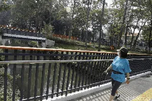 Meski Ditutup, Warga Masih Mendatangi Tebet Eco Park Lho