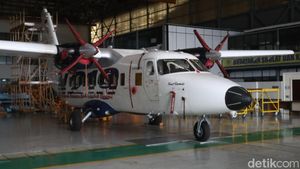 Melihat dari Dekat Pesawat N-219 Buatan PT DI
