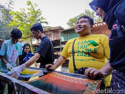 Asyiknya Para Penyandang Disabilitas Ikut Tur Wisata Keliling Kulon Progo