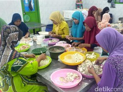 Harga Rajungan Masih Anjlok, Nelayan Lamongan Beralih Tangkap Udang