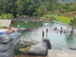 Kampoeng Durian Bengkulu: Daya Tarik, Lokasi, Rute, dan Tiket Masuk