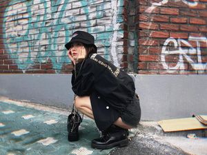 Potret Jongkok Estetik Baifern Luevisadpaibul di Korea Selatan