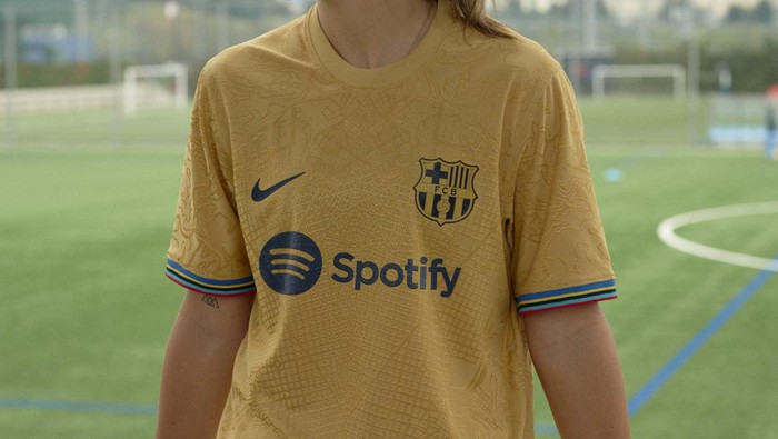 Barcelona Rilis Jersey Away 2022/23, Terinspirasi Olimpiade 1992