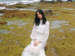 Kunci Gitar Mudah dan Lirik Lagu Tak Ingin Usai oleh Keisya Levronka Kunci Gitar Mudah dan Lirik Lagu Tak Ingin Usai oleh Keisya Levronka
