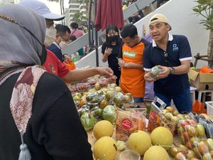 Sayuran Hingga Buah Lokal Mulai Dijual di Sarinah