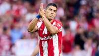 Luis Suarez belum punya klub setelah meninggalkan Atletico Madrid. Ada kabar menyebut bahwa El Pistolero akan balik ke klub masa kecil di Nacional. (Foto: Getty Images/Juan Manuel Serrano Arce)