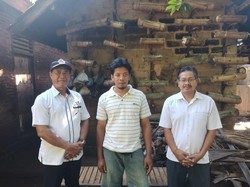 Menengok Bisnis Madu Kele-kele Desa Bulian yang Menggiurkan