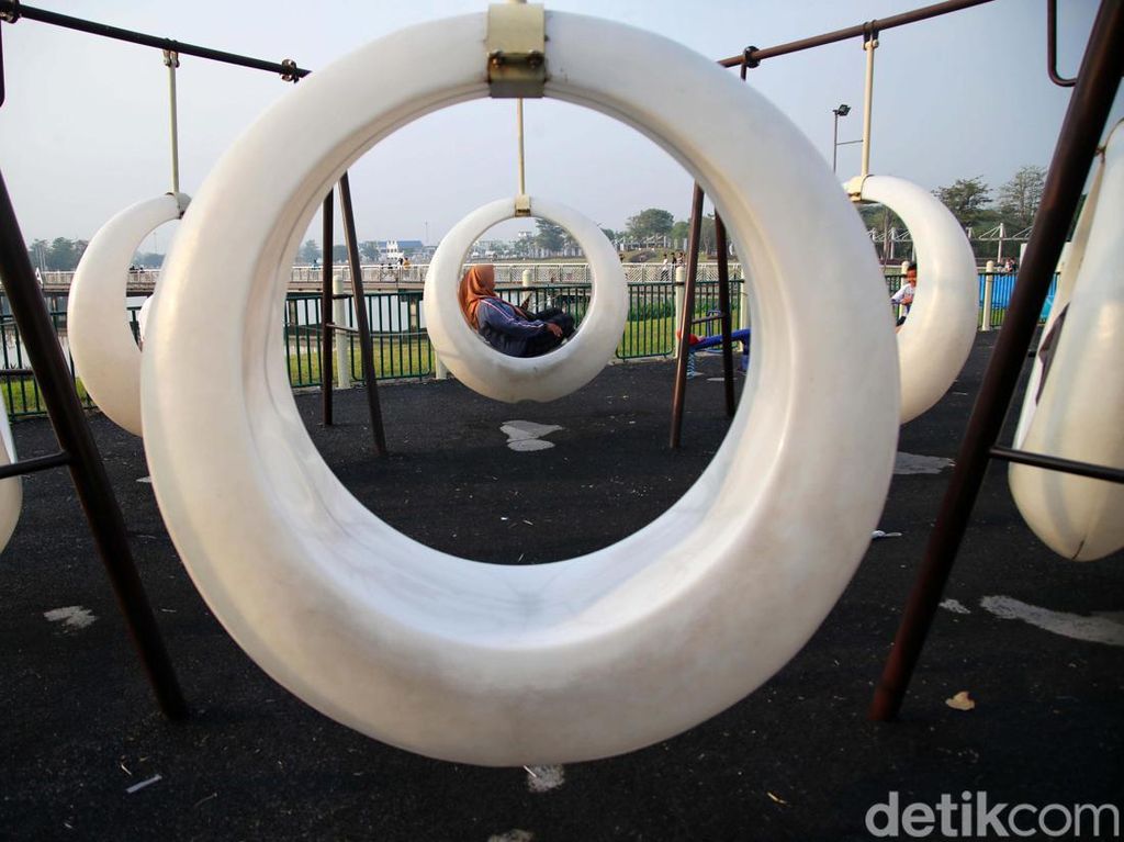 Ini Lho Tempat Santainya Warga Cikarang Ini Lho Tempat Santainya Warga Cikarang