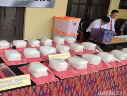 20 Kilogram Sabu dari Pekanbaru Disita Polisi di Bandung