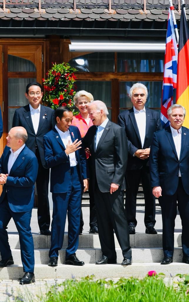 Presiden Jokowi Dorong Negara G7 Investasi Sektor Energi Bersih di Indonesia