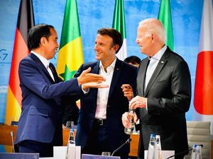 Jokowi Ajak Negara G7 Investasi Sektor Energi Bersih di Indonesia