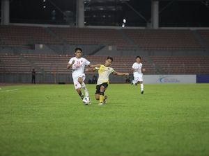 Detik-detik Christopher Dikartu Merah Bikin PSM Makassar Bantai Tampines 3-1