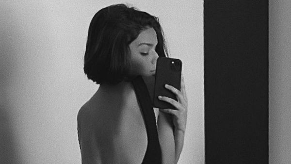 Pajang Foto Berbikini, Rachel Zegler Buktikan Lagi Dia Snow White Terseksi!