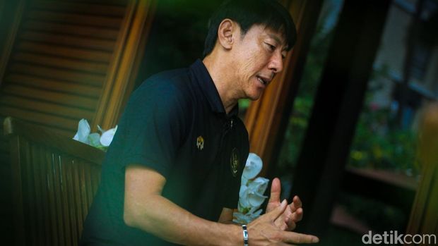 Pelatih timnas Indonesia Shin Tae-yong menjawab pertanyaan detikSport dalam wawancara eksklusif.