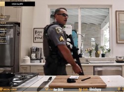 Streamer Game Digerebek Polisi Saat Asyik Live Streaming