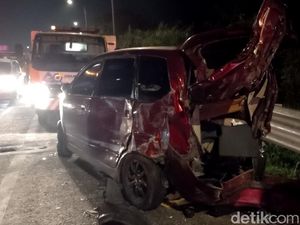 Ngeri! 17 Kendaraan Tabrakan Beruntun di Cipularang, Ingat Rumus Ini Ngeri! 17 Kendaraan Tabrakan Beruntun di Cipularang, Ingat Rumus Ini