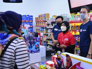 Mau Tarik atau Setor Tunai Sambil Belanja? Cek Nih Caranya