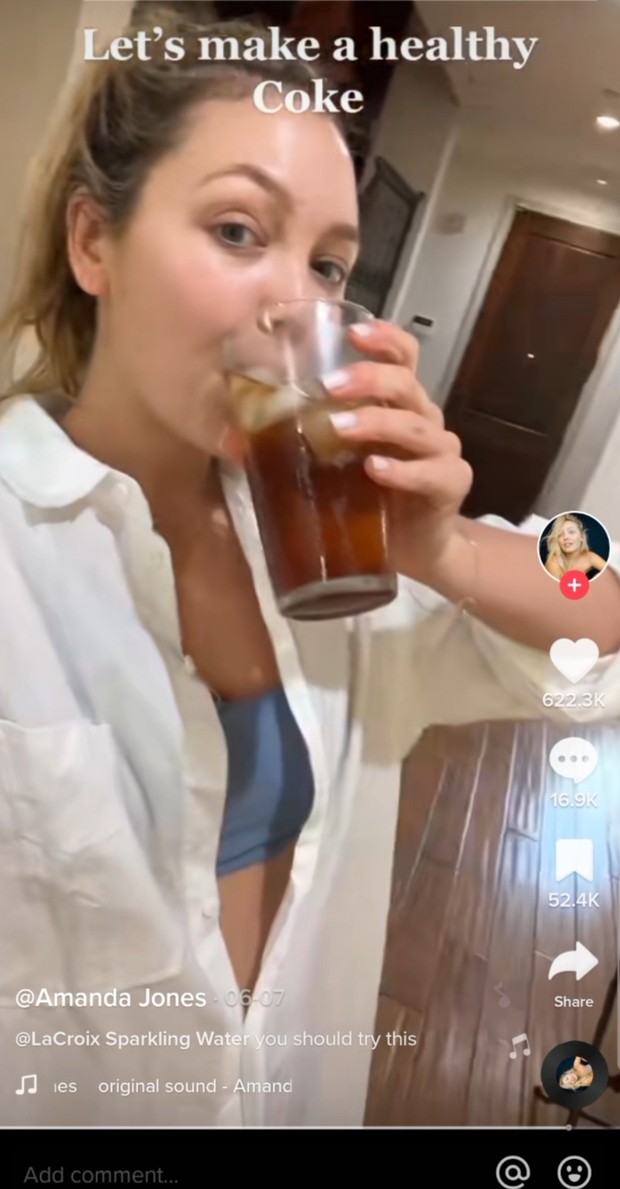 Viral di TikTok, cuka balsamik sebagai alternatif membuat minuman bersoda yang sehat/tiktok.com/mandyvjones