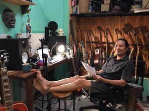 Andai Aku Jadi Gubernur Bali: Lagu Kritik Sosial Robi Navicula Andai Aku Jadi Gubernur Bali: Lagu Kritik Sosial Robi Navicula