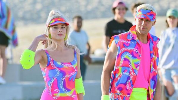 Gaya Mentereng Margot Robbie dan Ryan Gosling Jadi Ken-Barbie di Dunia Nyata