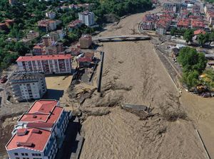 Kastamonu Turki Siaga Merah Banjir Bandang Kastamonu Turki Siaga Merah Banjir Bandang