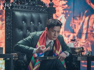 Cafe Minamdang Tayang di Netflix, Seo In Guk Bikin Ngakak Jadi Dukun Cafe Minamdang Tayang di Netflix, Seo In Guk Bikin Ngakak Jadi Dukun