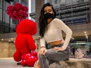 7 Gaya Seksi DJ Joice Sebelum Ditangkap karena Pakai Sabu