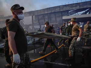 Diserang Rusia saat Cari Air, 8 Warga Ukraina Tewas di Lysychansk