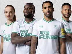 Newcastle United Rilis Jersey, Dibilang Tiruan Timnas Arab Saudi!