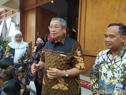 SBY Tak Pernah Lupakan Kaesang Ikut Salat Jenazah Bu Ani di Singapura