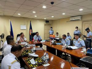 Momen Kepala Bakamla RI Kunjungi Markas PCG di Filipina