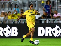 Dalam Fun Match di Miami, Ronaldinho Pamer Skill kayak Begini