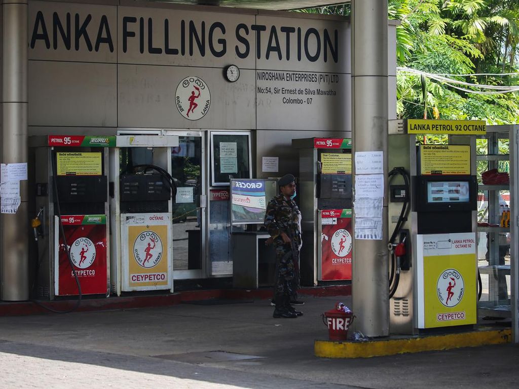 Sri Lanka Krisis! Konsumsi BBM Dibatasi Hanya untuk KA Hingga Bus