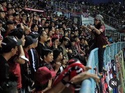 Suporter PSM Saling Mengingatkan Jelang Lawan Persija: Jangan Ada Lemparan