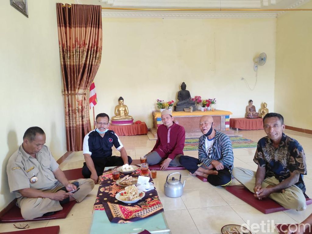 Toleransi di Dusun Bedug Wonogiri, Tempat Ibadah Berdampingan