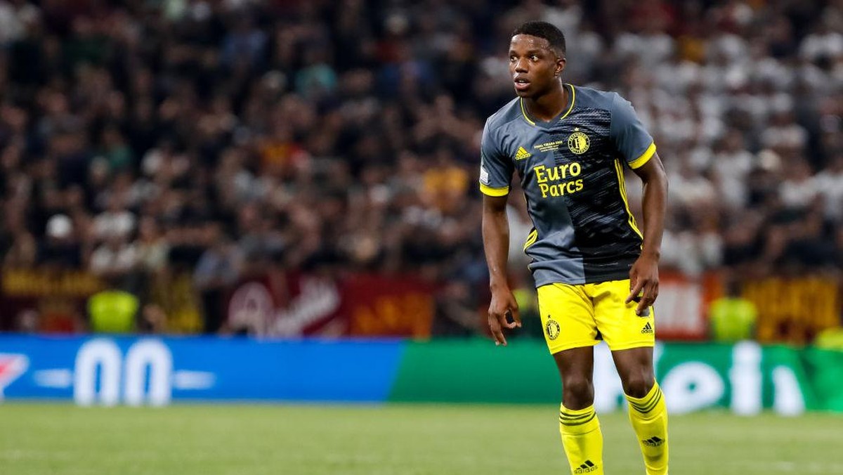 Tyrell Malacia lagi didekati Manchester United (Getty Images/BSR Agency)