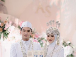 Viral Pramugari Ketemu Jodoh di Twitter, dari Mutualan Berakhir di Pelaminan