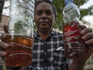 Keren! Di Sini Sampah Plastik Diolah Jadi BBM Keren! Di Sini Sampah Plastik Diolah Jadi BBM