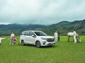 Tampilan MPV Baru Wuling Rp 150 Jutaan Tampilan MPV Baru Wuling Rp 150 Jutaan